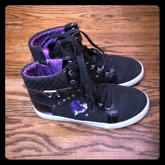 descendants high tops